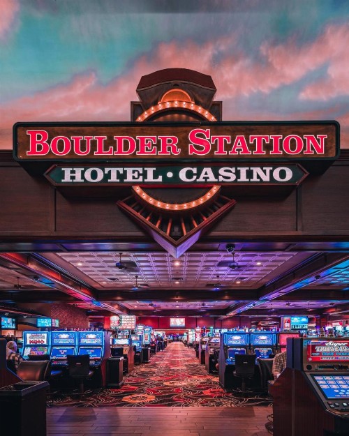 Boulder Station Hotel And Casino - image 50