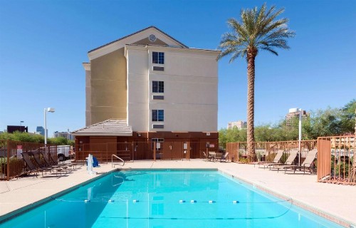 Sonesta Simply Suites Las Vegas - image 5