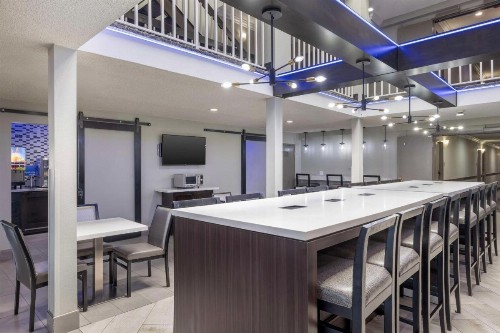Best Western McCarran Inn - image 10