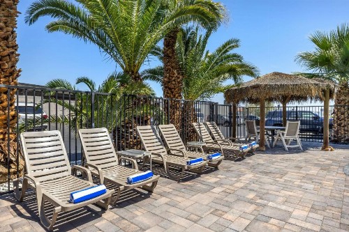 Best Western McCarran Inn - image 14