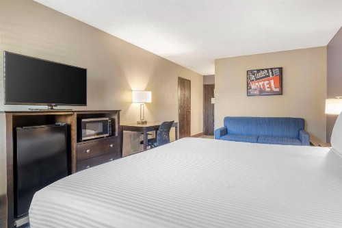 Best Western McCarran Inn - image 21