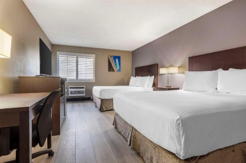 Best Western McCarran Inn - image 27