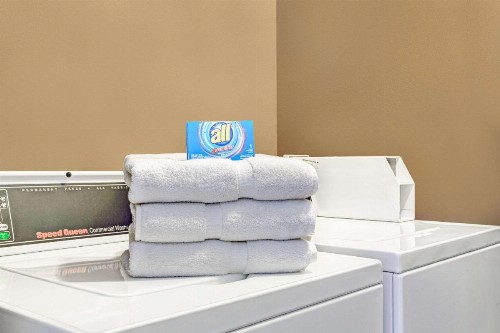 Travelodge by Wyndham Las Vegas Center Strip - image 6