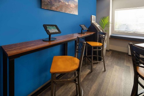 Baymont by Wyndham Las Vegas South Strip - image 11