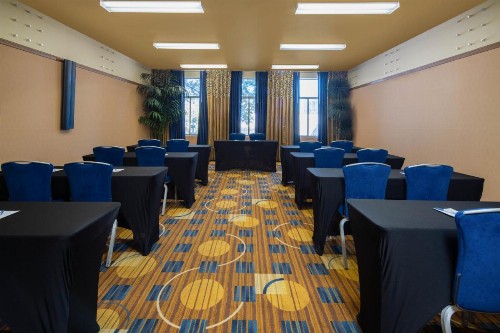 Baymont by Wyndham Las Vegas South Strip - image 16