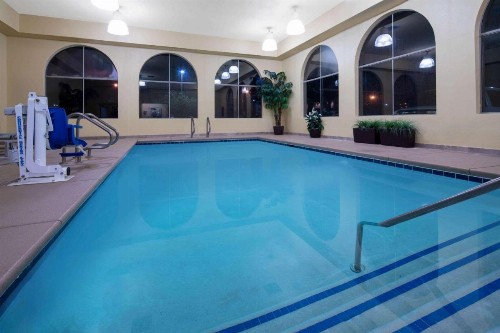 Baymont by Wyndham Las Vegas South Strip - image 26