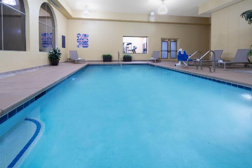 Baymont by Wyndham Las Vegas South Strip - image 37