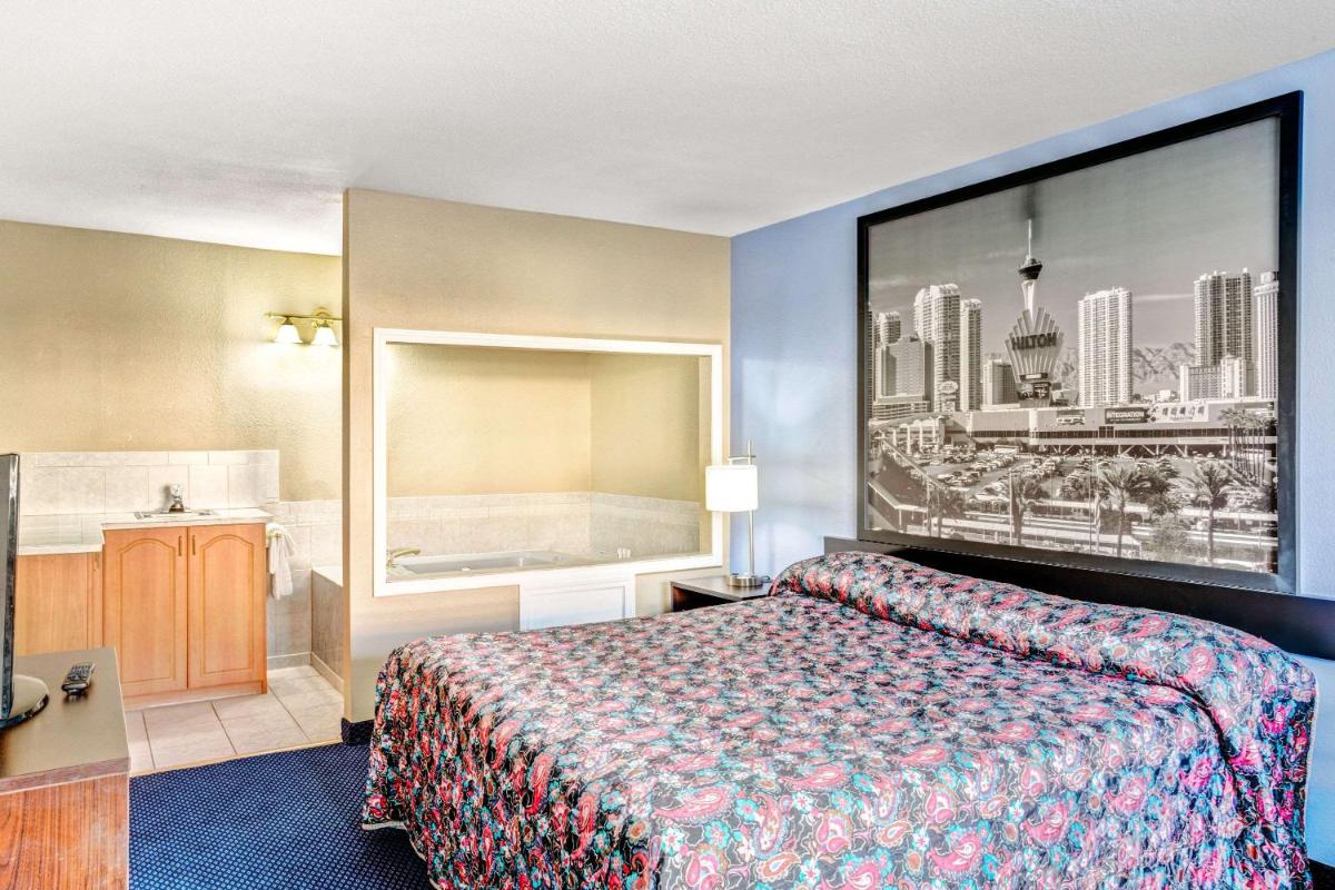 Super 8 by Wyndham Las Vegas Nellis AFB Area - image 3