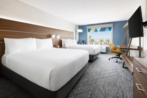 Holiday Inn Express Las Vegas South an IHG Hotel - image 16