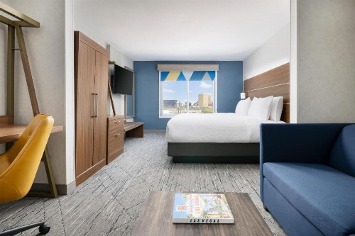 Holiday Inn Express Las Vegas South an IHG Hotel - image 17