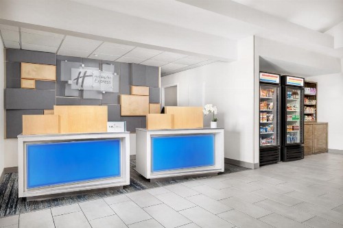 Holiday Inn Express Las Vegas South an IHG Hotel - image 4
