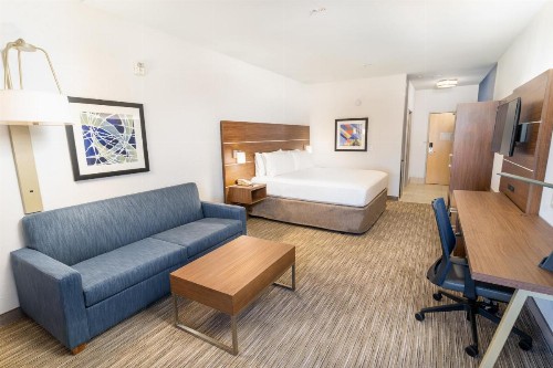 Holiday Inn Express & Suites Las Vegas SW Springvalley an IHG Hotel - image 13
