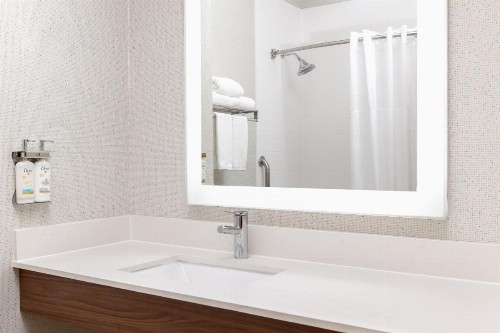 Holiday Inn Express & Suites Las Vegas SW Springvalley an IHG Hotel - image 36