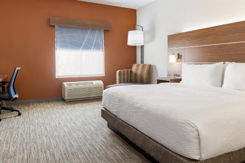 Holiday Inn Express & Suites Las Vegas SW Springvalley an IHG Hotel - image 44