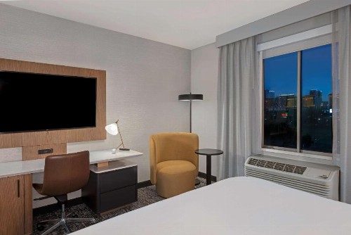 Four Points by Sheraton Las Vegas East Flamingo - image 24
