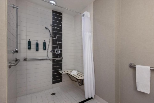Four Points by Sheraton Las Vegas East Flamingo - image 39