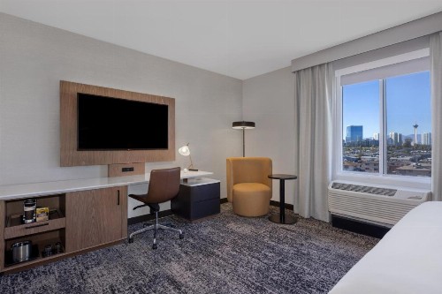 Four Points by Sheraton Las Vegas East Flamingo - image 40