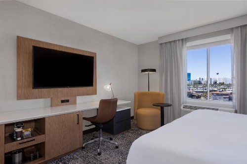 Four Points by Sheraton Las Vegas East Flamingo - image 43