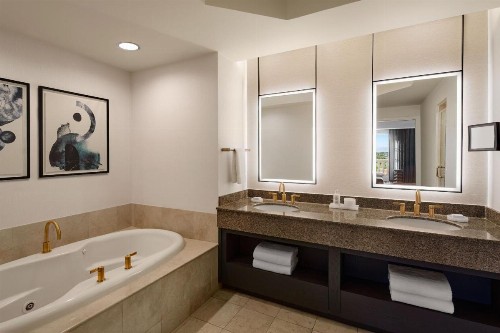 JW Marriott Las Vegas Resort and Spa - image 32