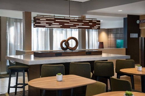 Courtyard by Marriott Las Vegas Convention Center - image 21