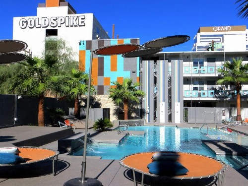 Oasis at Gold Spike - image 2