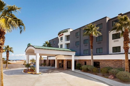 Courtyard Las Vegas South - image 22