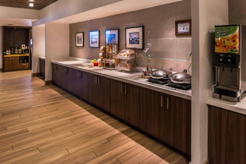 Fairfield Inn Las Vegas Convention Center - image 28