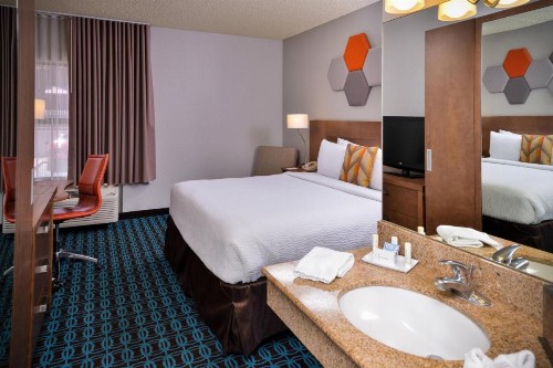 Fairfield Inn Las Vegas Convention Center - image 5