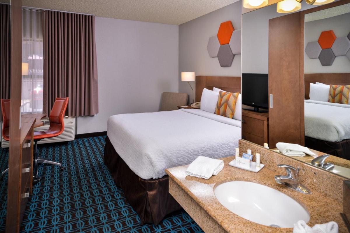 Fairfield Inn Las Vegas Convention Center - image 5