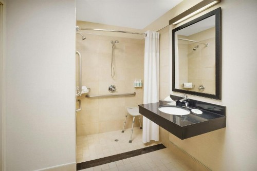Fairfield Inn & Suites Vegas South - image 17