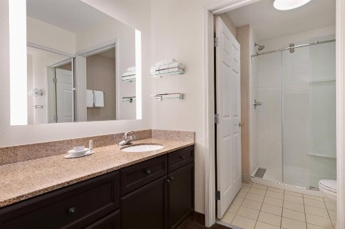 Residence Inn by Marriott Las Vegas South - image 30