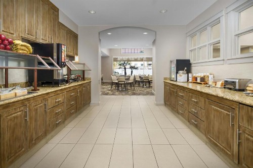 Residence Inn by Marriott Las Vegas South - image 4