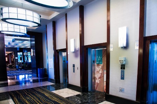 Platinum Hotel and Spa - image 13