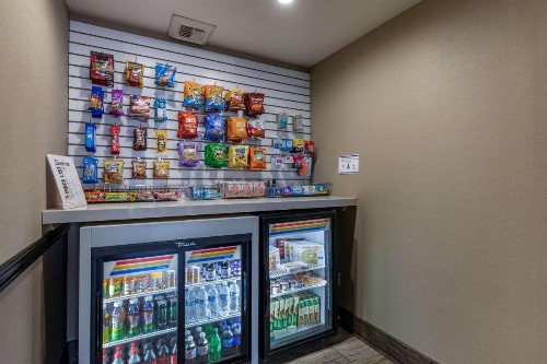 Best Western Plus Las Vegas West - image 12