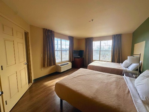 Extended Stay America Suites - Las Vegas - East Flamingo - image 3