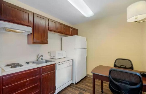 Extended Stay America Suites - Las Vegas - East Flamingo - image 49