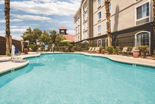 La Quinta by Wyndham Las Vegas Summerlin Tech - image 1
