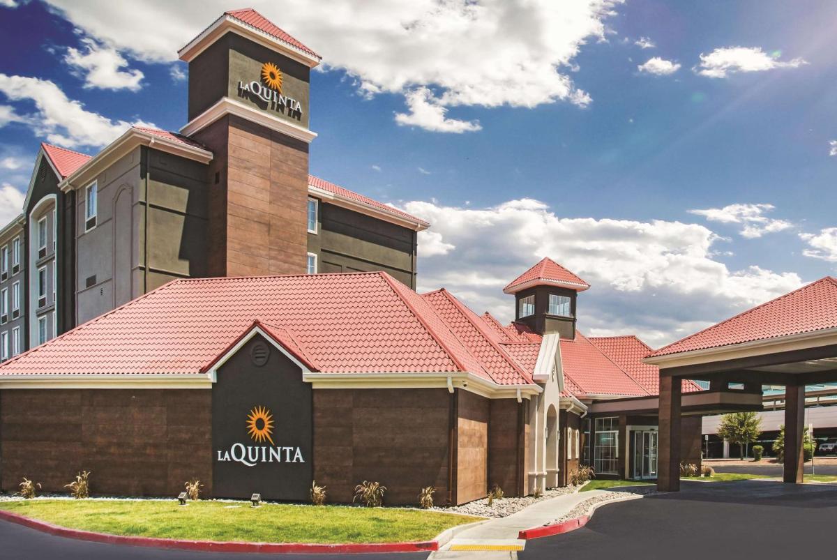 La Quinta by Wyndham Las Vegas Summerlin Tech - image 2