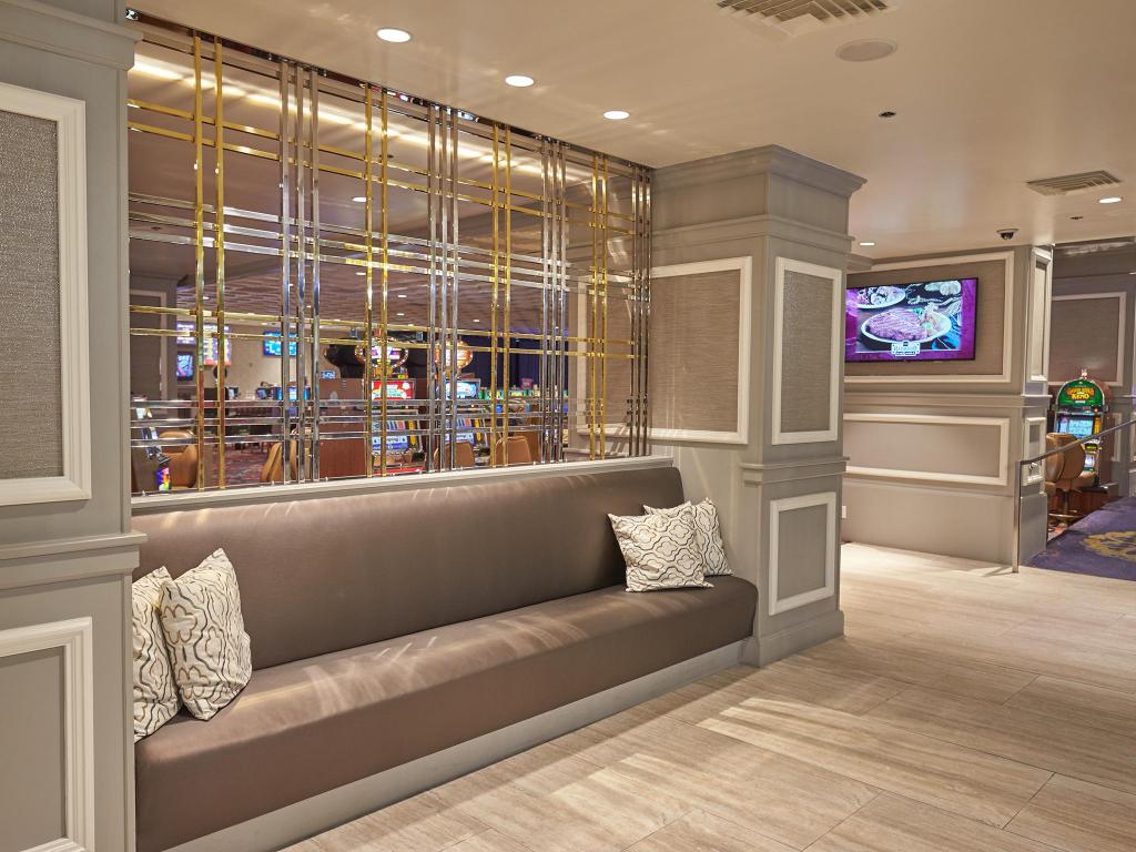 California Hotel And Casino - image 3