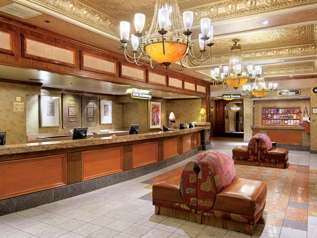 California Hotel And Casino - image 6