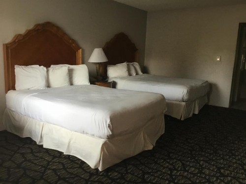 Aviation Inn - image 2