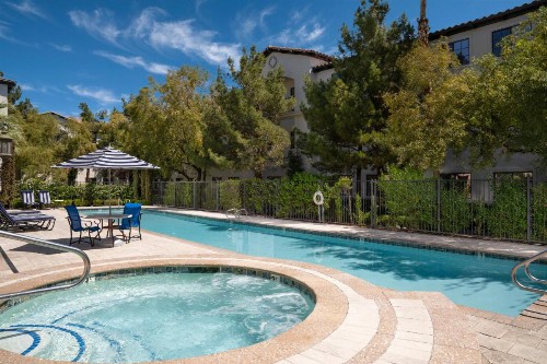 Tuscany Suites & Casino - image 6