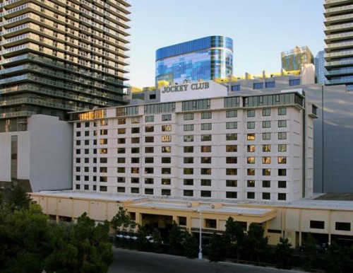 Jockey Club Suites - image 9