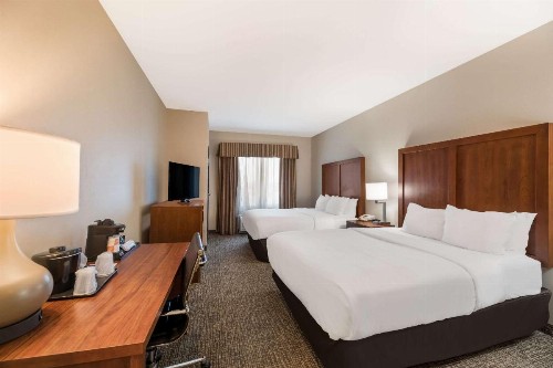Comfort Inn & Suites Las Vegas - Nellis - image 22