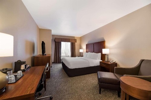 Comfort Inn & Suites Las Vegas - Nellis - image 23