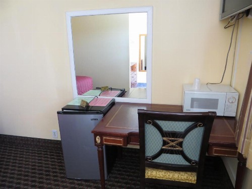 A Fisher's Inn Motel - image 35