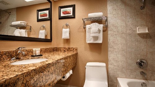 Best Western Plus Casino Royale - Center Strip - image 12