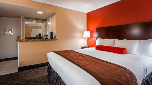 Best Western Plus Casino Royale - Center Strip - image 3