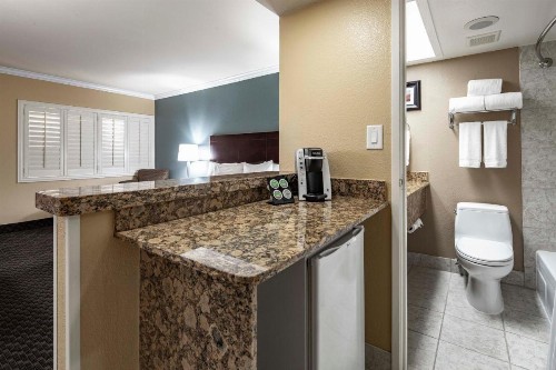 Best Western Plus Casino Royale - Center Strip - image 36