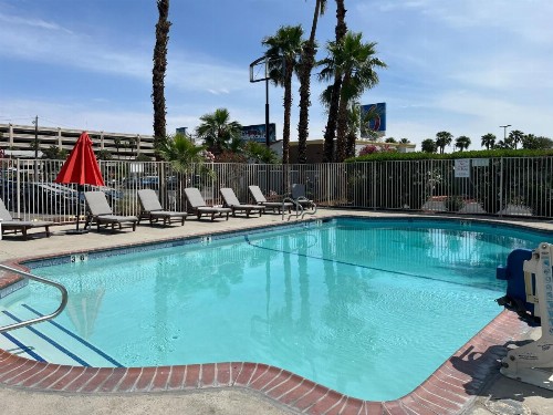 Howard Johnson by Wyndham Las Vegas near the Strip - image 32